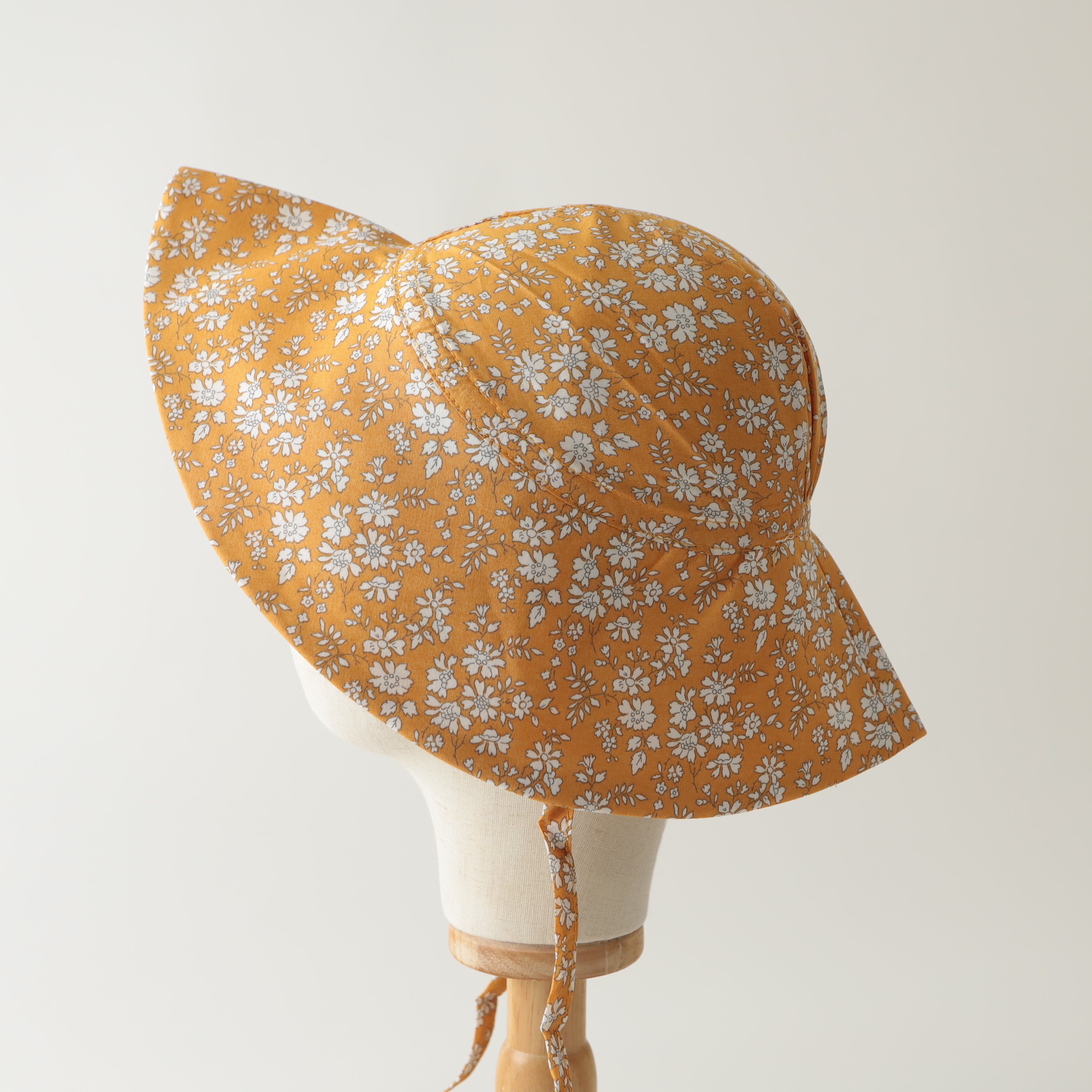 Sun Hats | Brimmed Sun Hats | Golden Floral | La Romi
