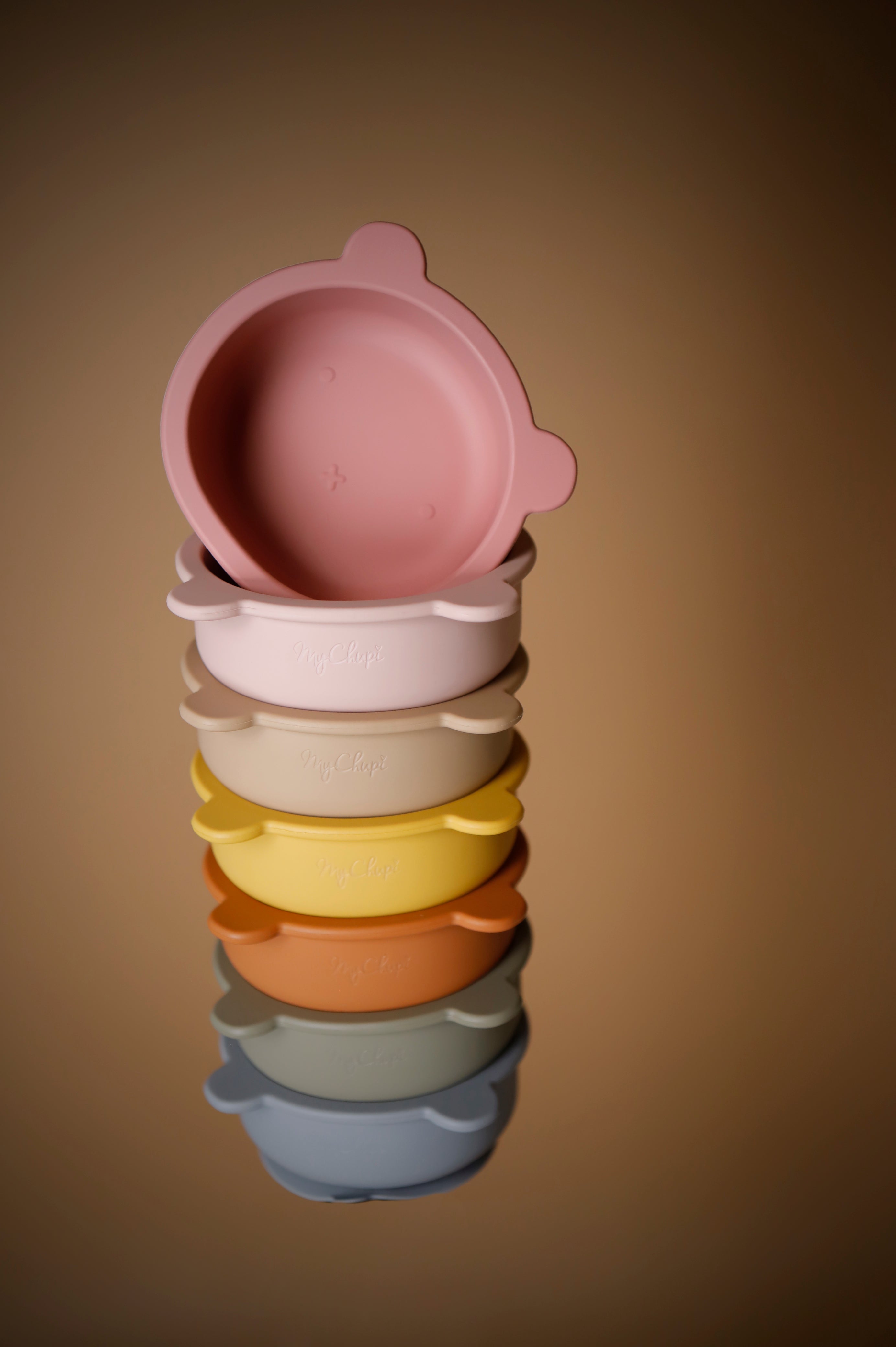 Bowls | Bear Suction Bowl | Aubergine | La Romi