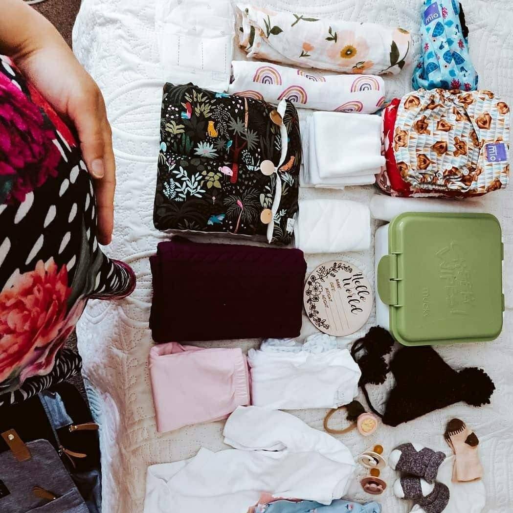 E-books | Free - Hospital Bag Checklist | La Romi