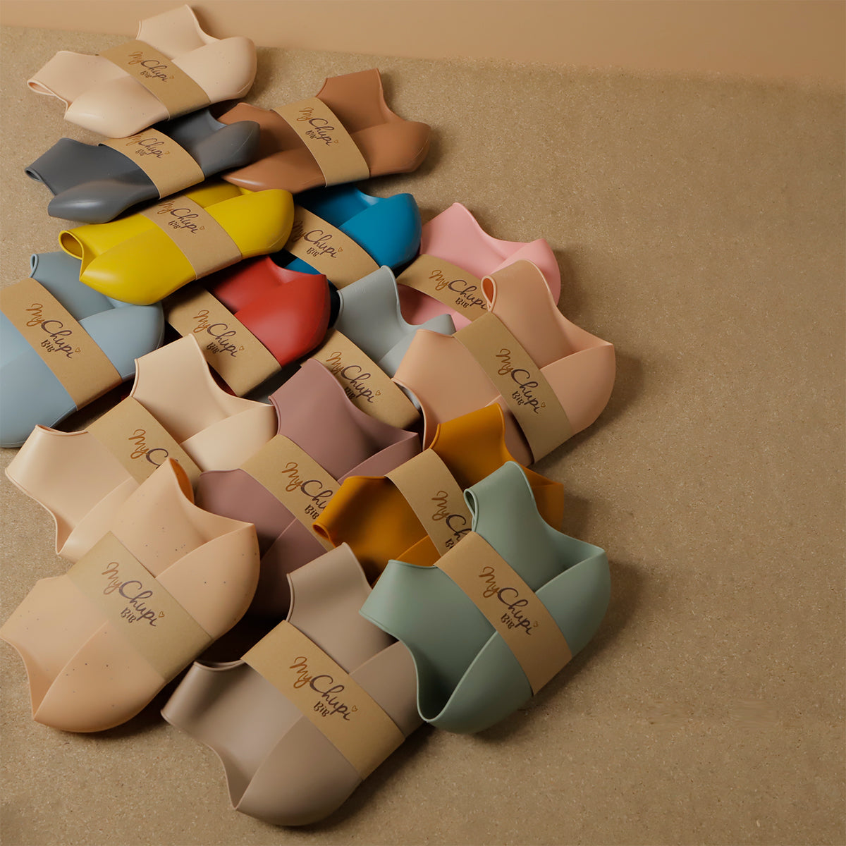 Silicone Bib | Catch-all Silicone Bibs | Caramel | La Romi