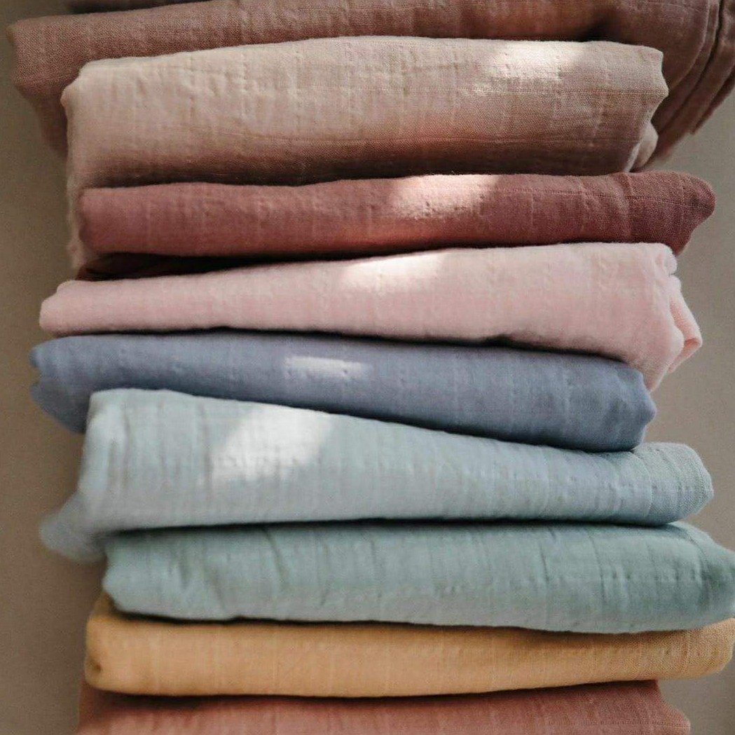 Swaddle Blankets | Mushie Muslin Swaddle Blankets | Tawny Burch | La Romi