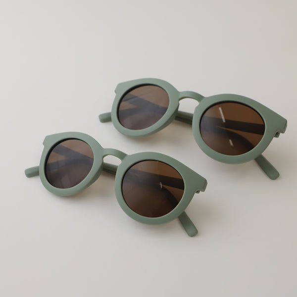 Sunglasses | Parent Aviator Sunglasses | Fern | La Romi