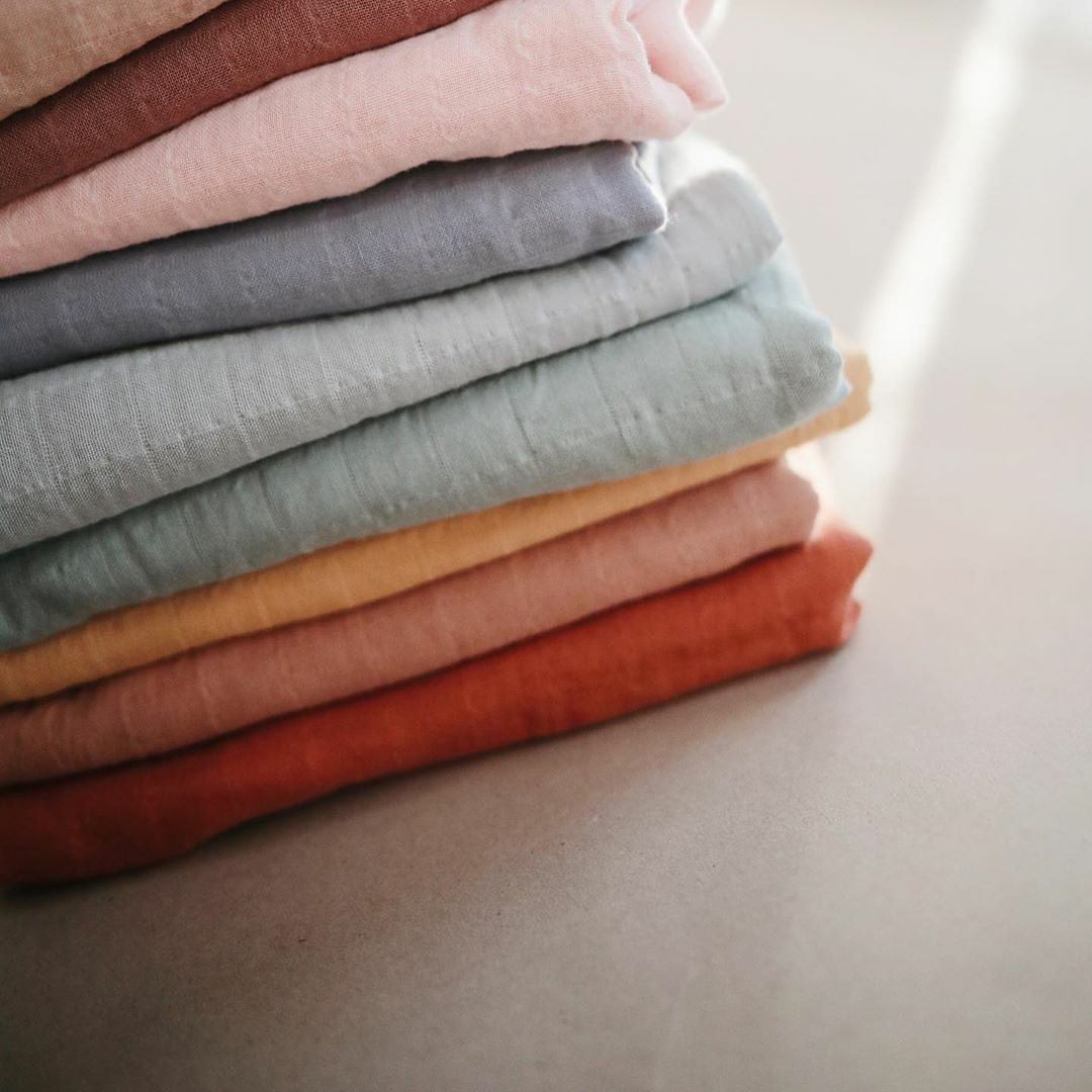 Swaddle Blankets | Mushie Muslin Swaddle Blankets | Tawny Burch | La Romi